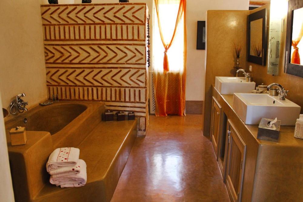 Marrakech 10 Chambres - Piscine Chauffée Bed and breakfast Marrakesh